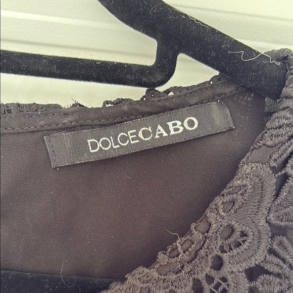 Black Lace Sleeveless Top - Picture 3 of 3